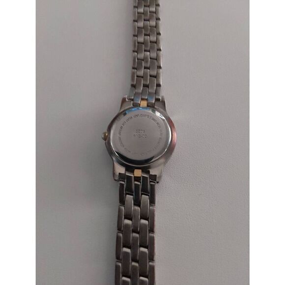 Vintage GII Metal Bezel Quartz Woman\'s Watch main image 4